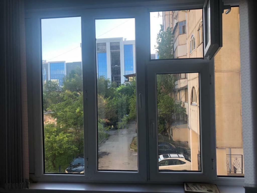 Flow Hostel Бишкек Екстериор снимка